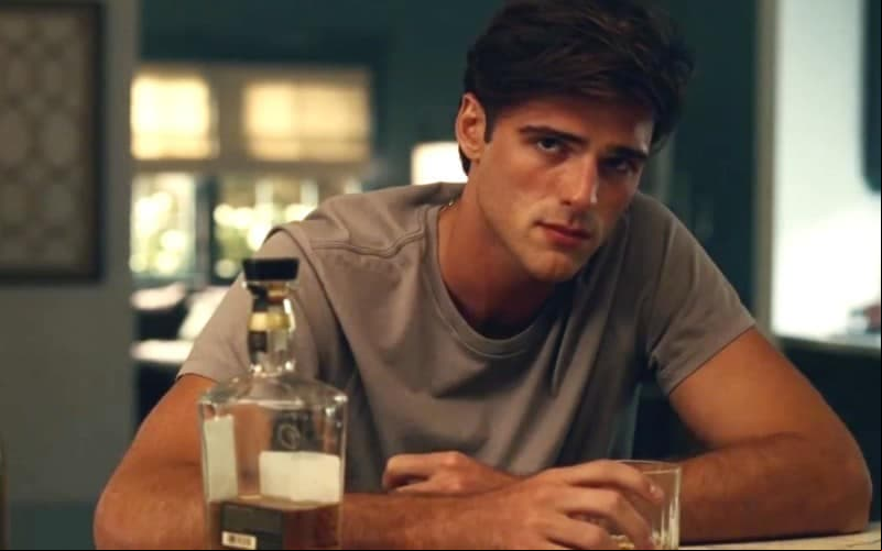 Quizá lo único bueno que hizo esta temporada fue darle a Jules el video que había grabado su padre cuando se encontraron en el motel.