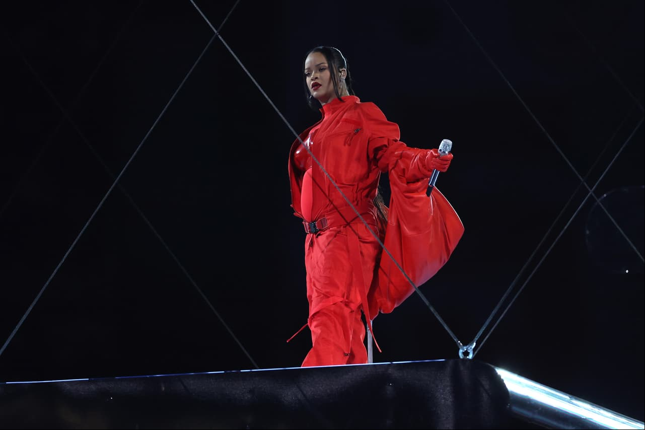 Rihanna deslumbró con su actuación en el Show de medio tiempo en el Super Bowl 2023