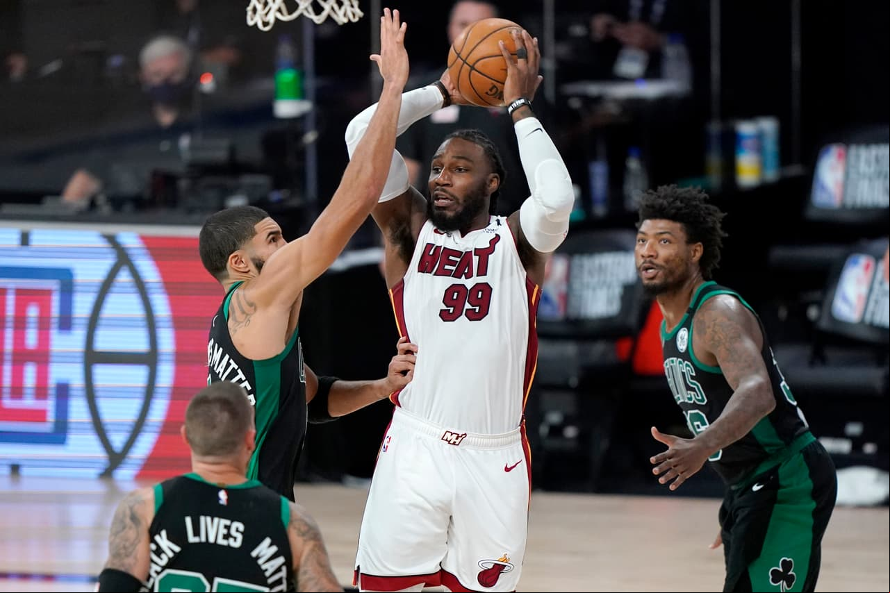 Miami consigue venir de atrás para vencer 117-114 a los Celtics y pegan en el primer partido de las finales de conferencia.