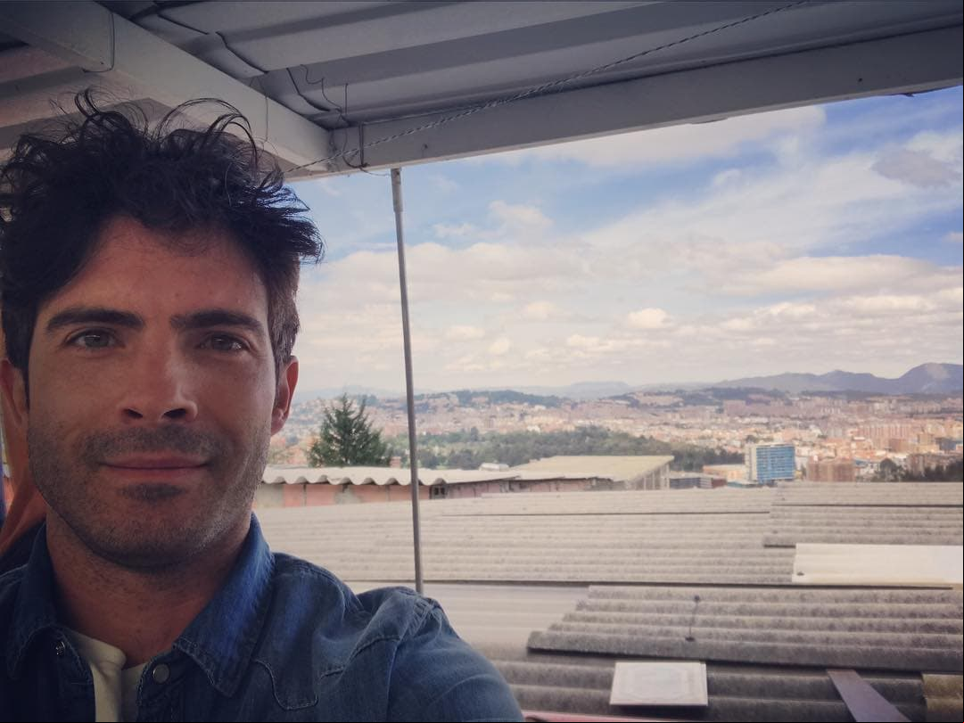 Inició su carrera como actor a los 6 años en la telenovela ‘El abuelo y yo’.