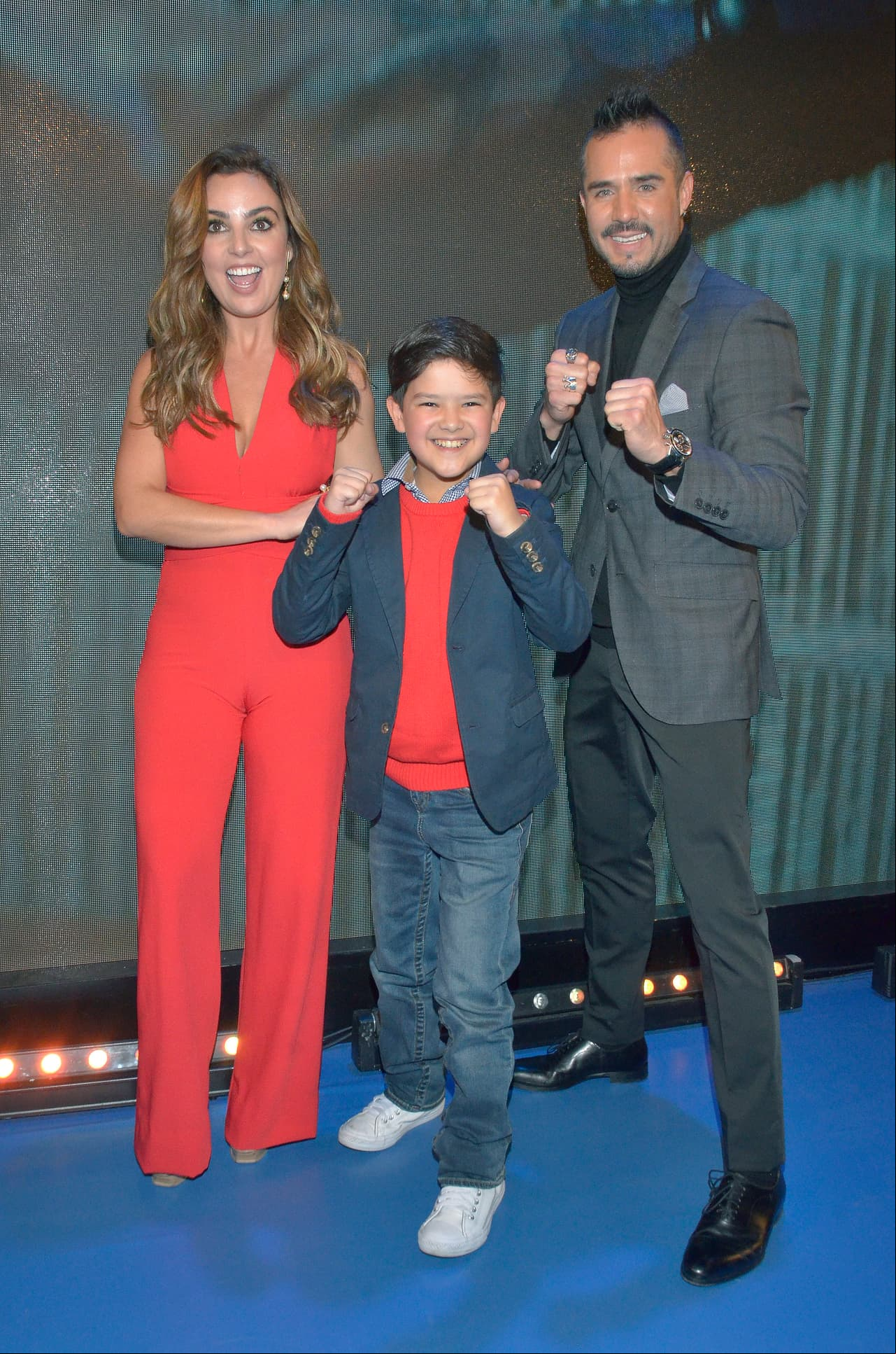 Mariana Torres, Patto de la Garza y José Ron están listos para dar un "gancho" al corazón.