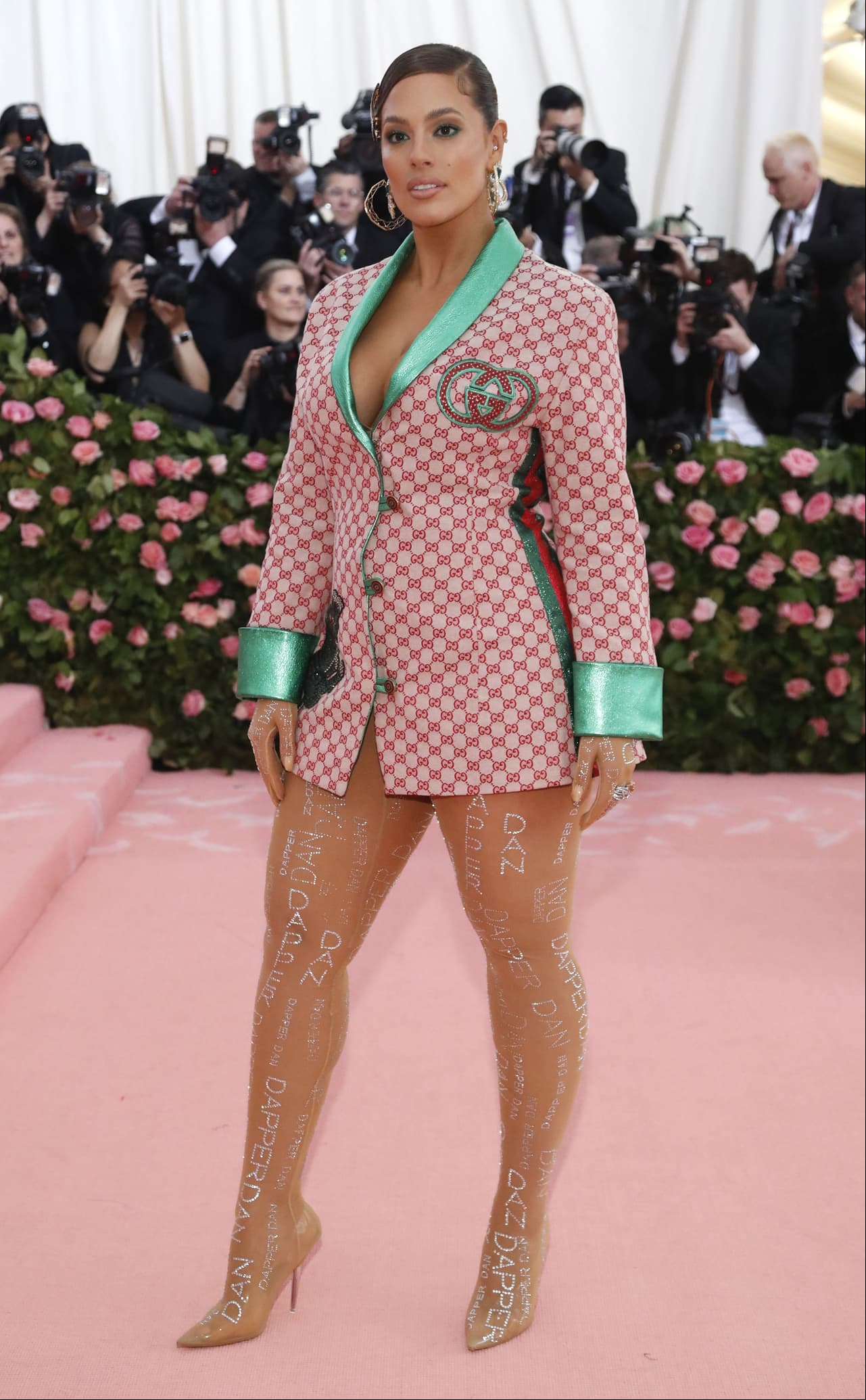 Ashley Graham eligió una chaqueta de Gucci diseñada en colaboración con Dapper Dan.