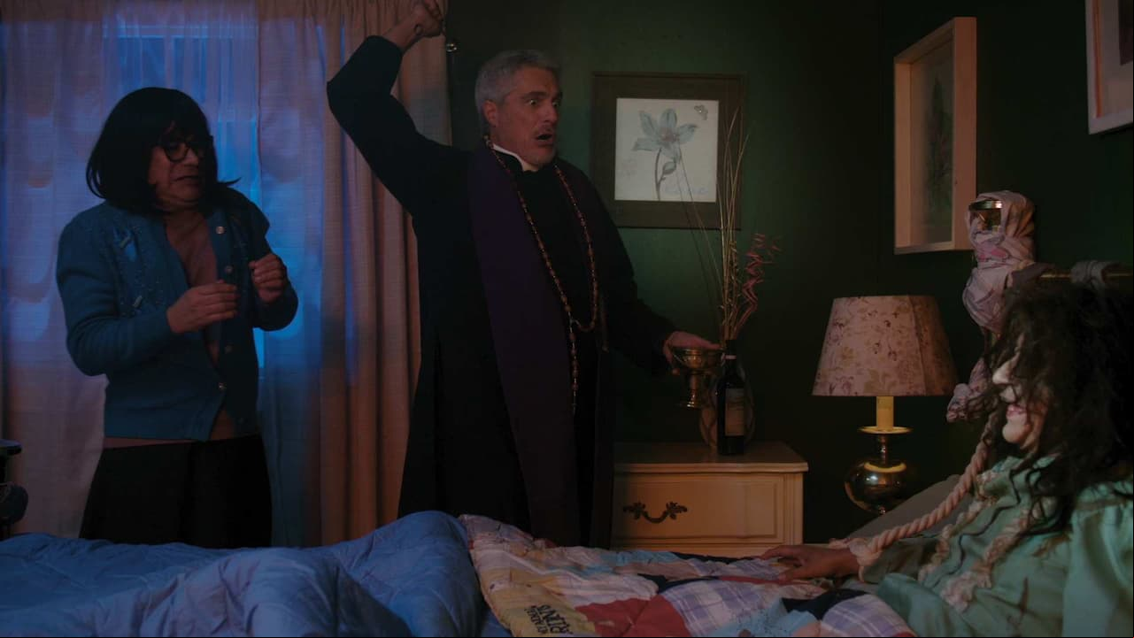 Esta fue la parodia que hicieron de ‘El Exorcista’ en ‘Relatos Macabrones’