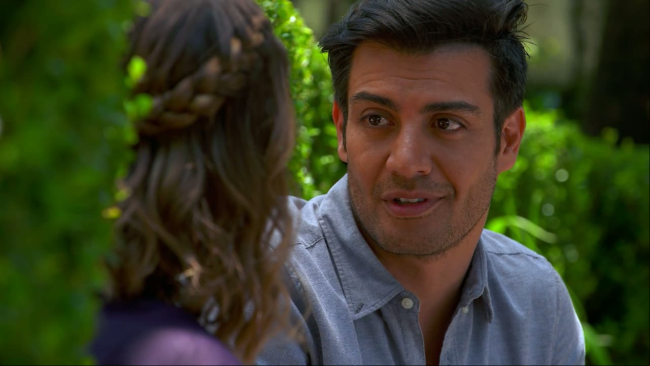Raúl confiesa que quiere casarse con Victoria