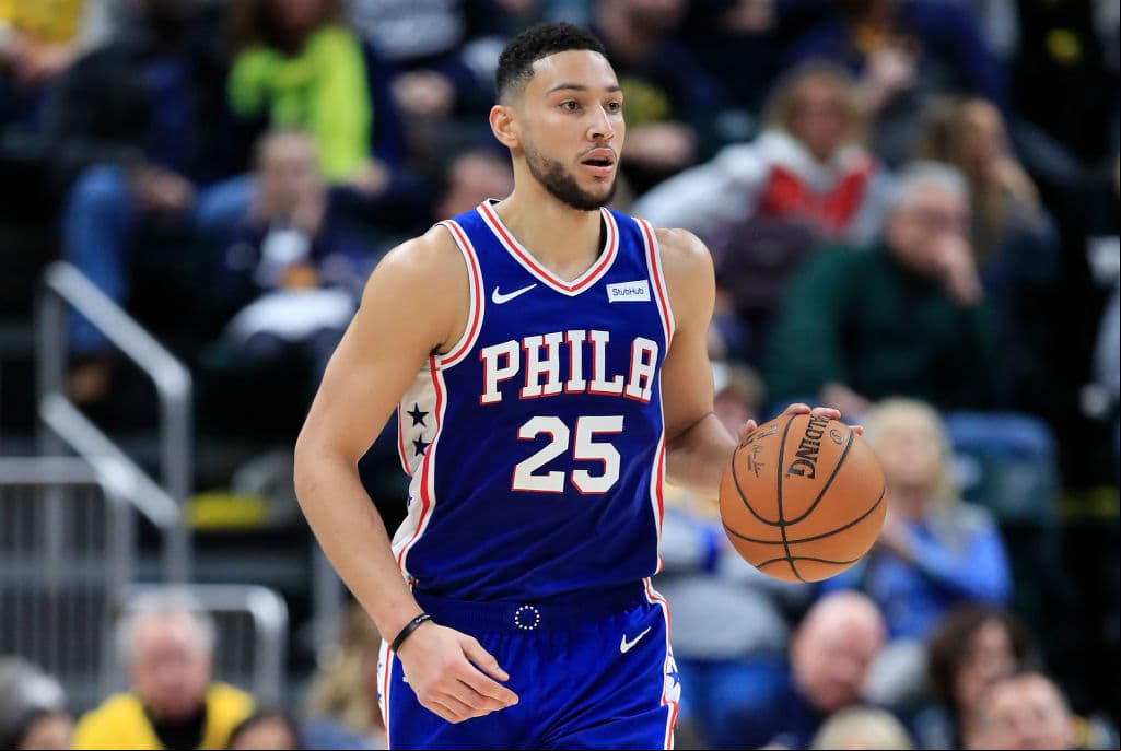 Ben Simmons se perderá más tiempo del establecido por lesión
