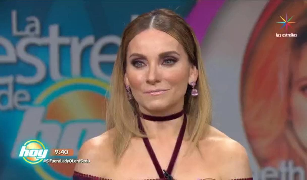 Elizabeth Álvarez nos comparte detalles de su faceta como mamá