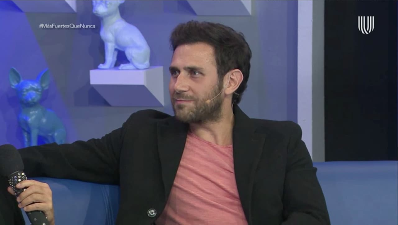 Carlos Ferro confiesa qué parte de su cuerpo le gusta más