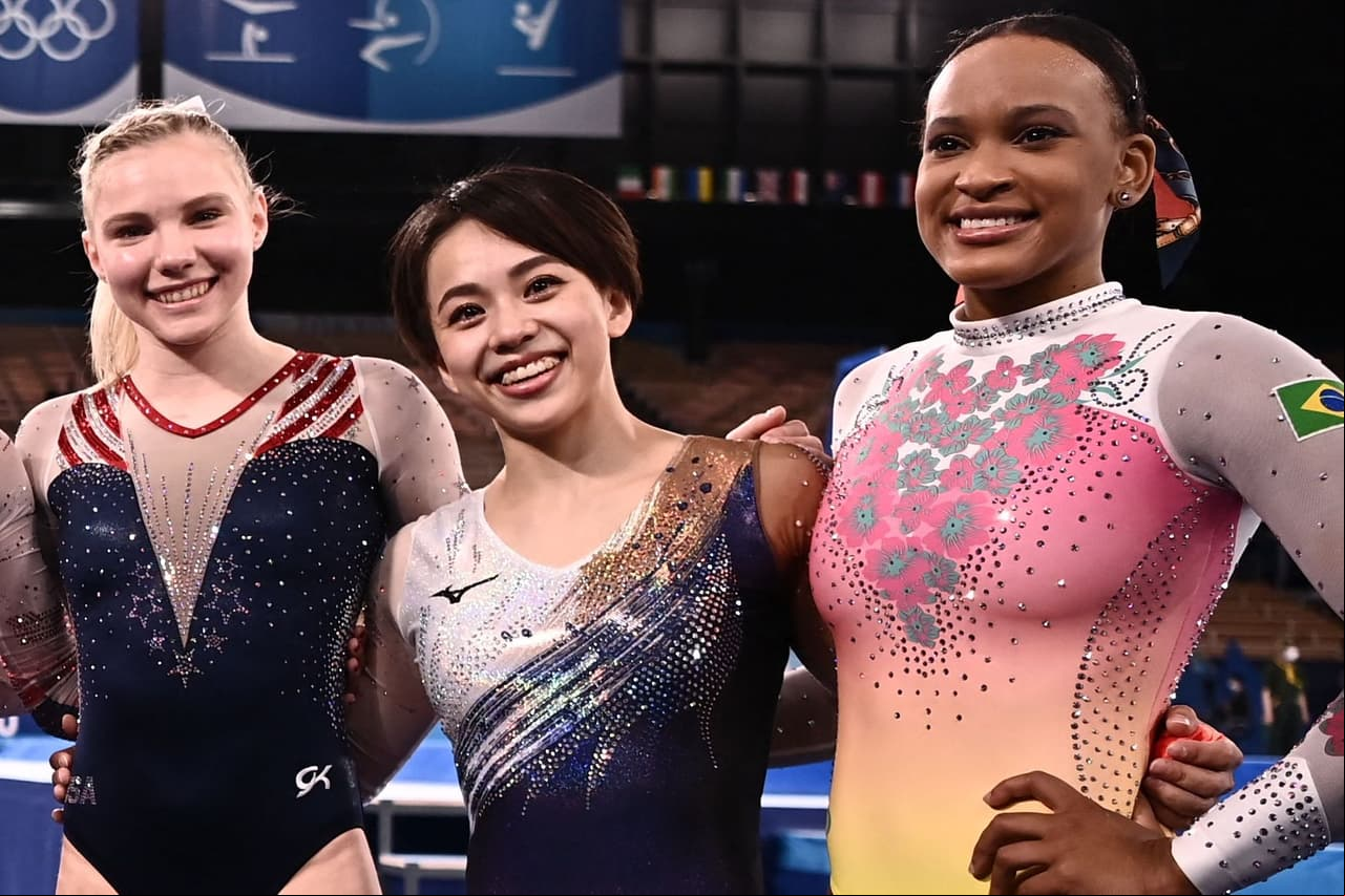 Estadounidense Carey ganó oro en suelo; brasileña Andrade fue quinta

