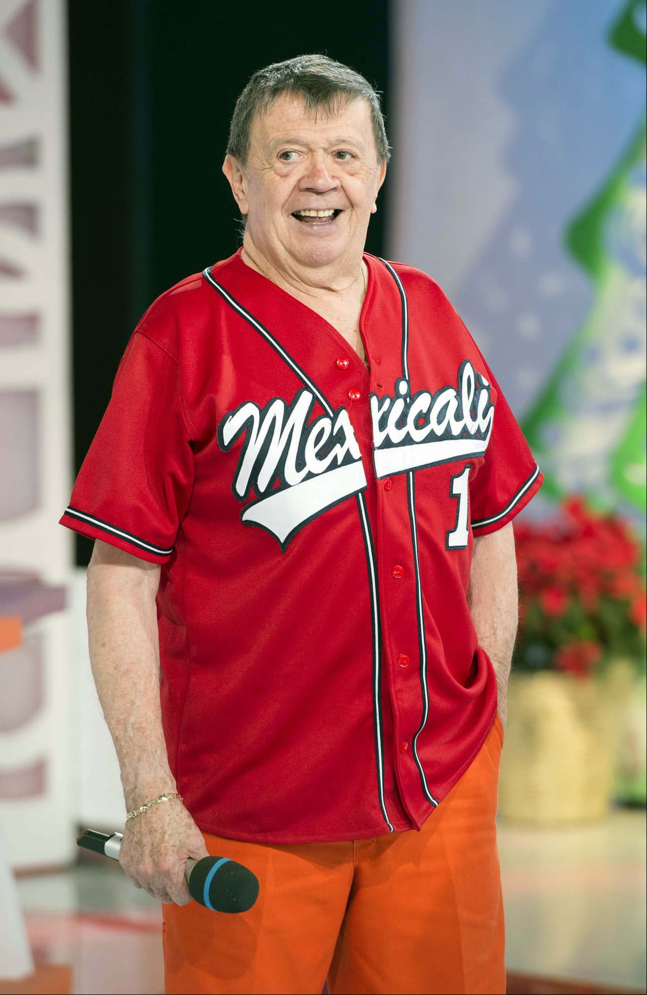 ‘No estoy ni grave, ni de emergencia’: ‘Chabelo’ habla de su salud