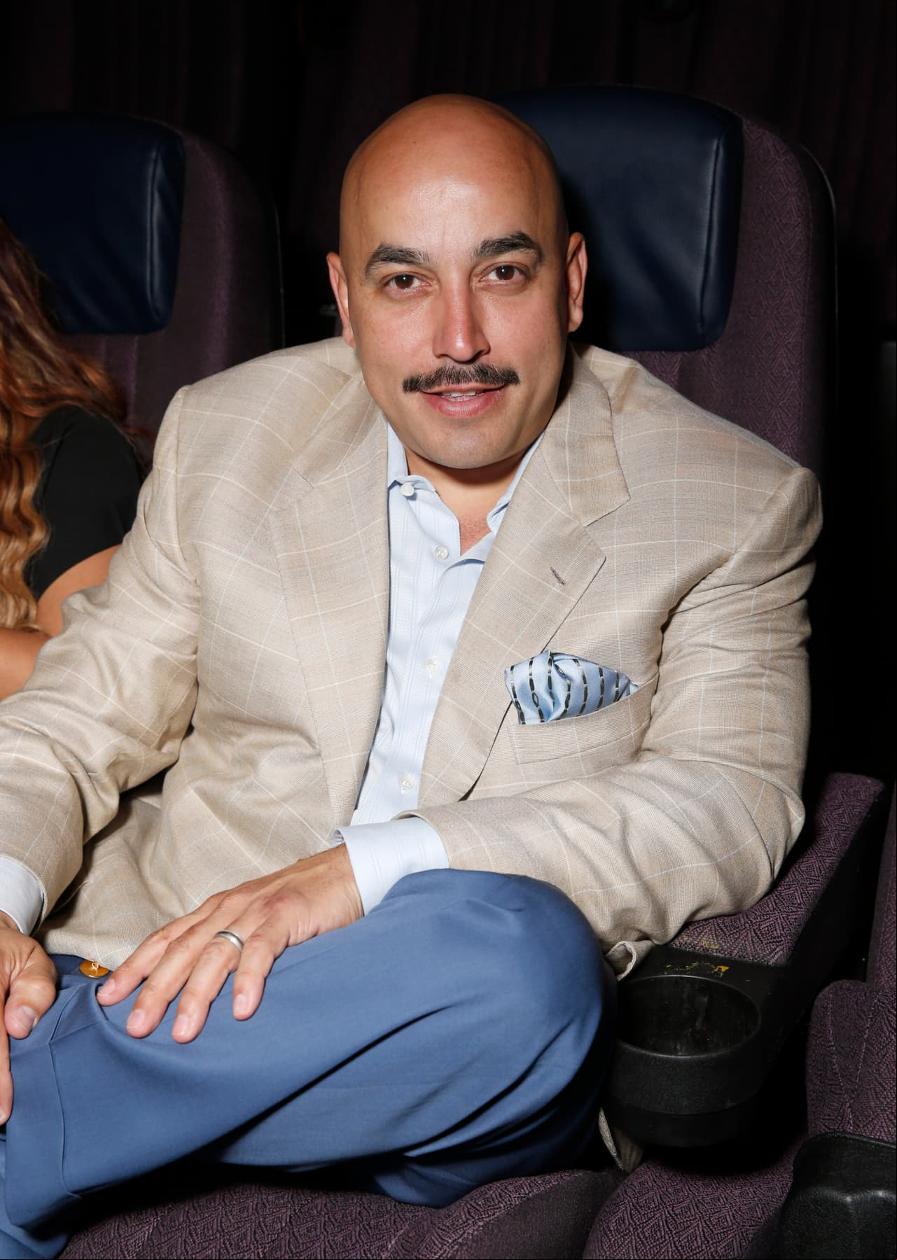 Lupillo Rivera celebra 50 años con increíble fiesta de cumpleaños
