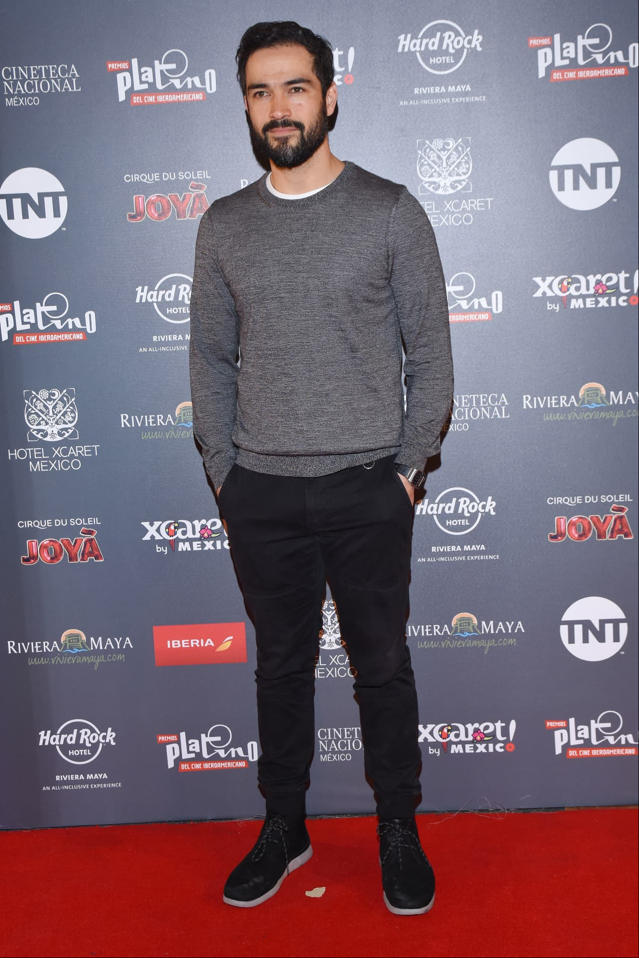 Alfonso Herrera en la quinta entrega de los Premios Platino del Cine Iberoamericano
