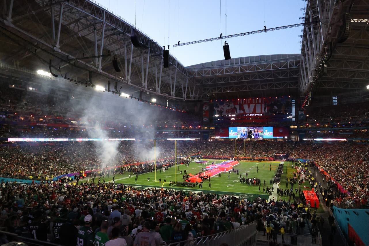 Rihanna deslumbró con su actuación en el Show de medio tiempo en el Super Bowl 2023