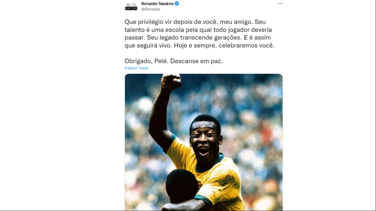 Personalidades de diversas disciplinas del deporte, políticos, estrellas de cine, instituciones y algunos de los estadios históricos del futbol Mundial se rindieron en palabras de iración hacia Pelé tras su muerte.