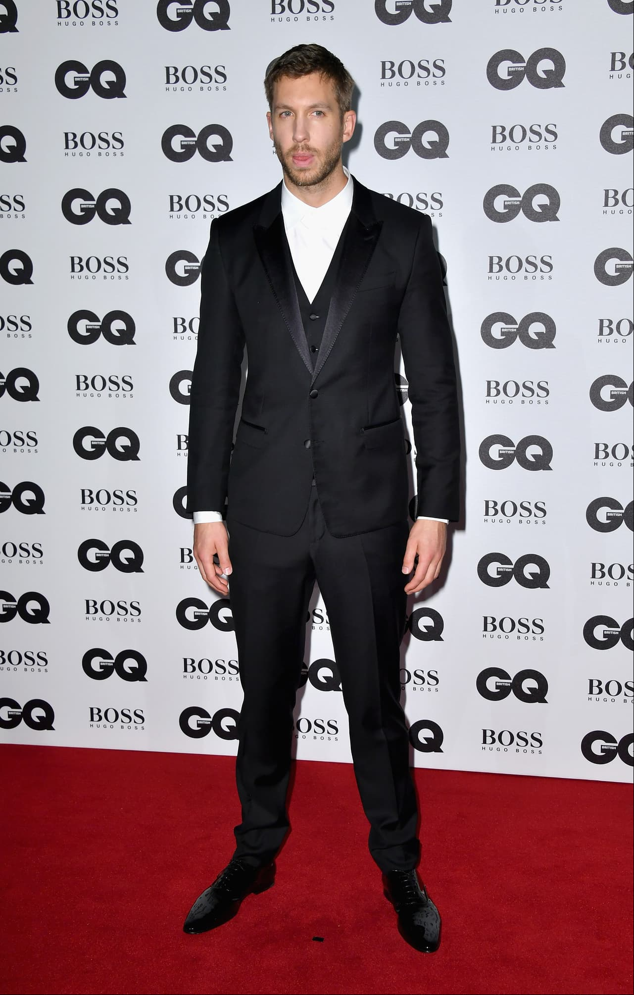 Sensualidad y glamour en la alfombra roja de los premios GQ