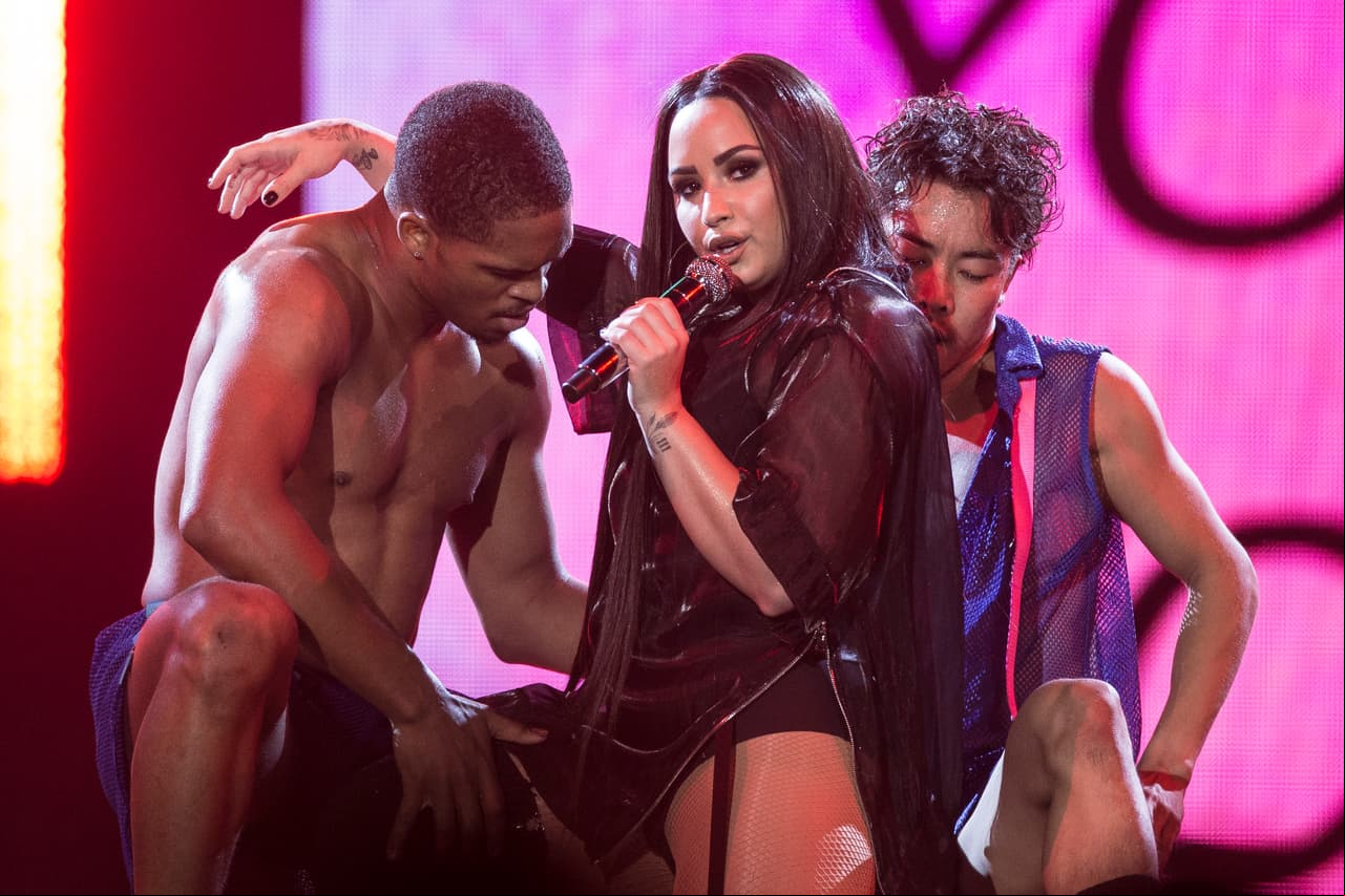 Demi Lovato se encuentra recuperándose