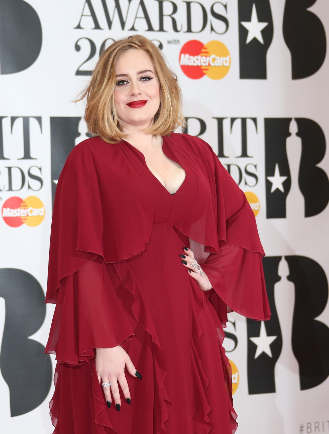 Por fin revelan la estricta dieta a la que Adele se sometió para bajar más de 68 kilos