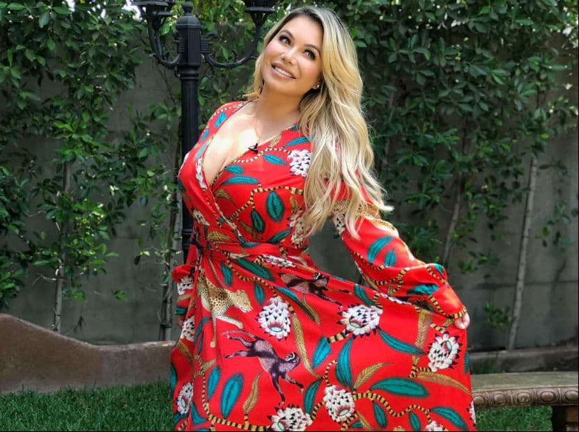 Mhoni Vidente confirma embarazo de Chiquis Rivera