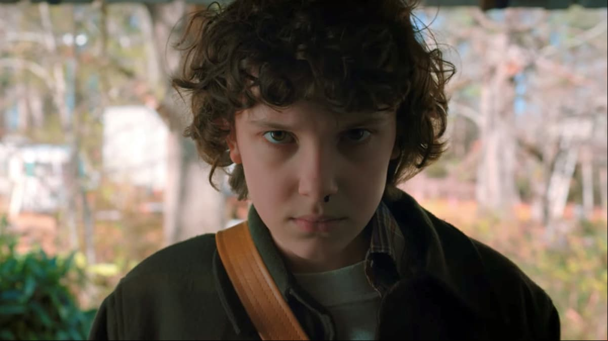 Estrella de ‘Stranger Things’ impacta con su nuevo look