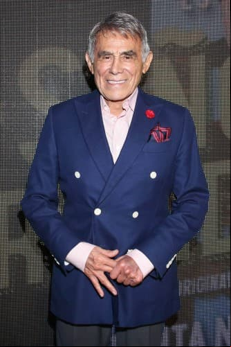 El pasado martes 2 de junio, el actor y comediante Héctor Suárez perdió la vida a los 81 años de edad. Sin embargo, su legado continuará en la vida de sus cuatro hijos. Desde Héctor de 51 años hasta la pequeña Isabella, de 9. Conócelos en las siguientes imágenes.