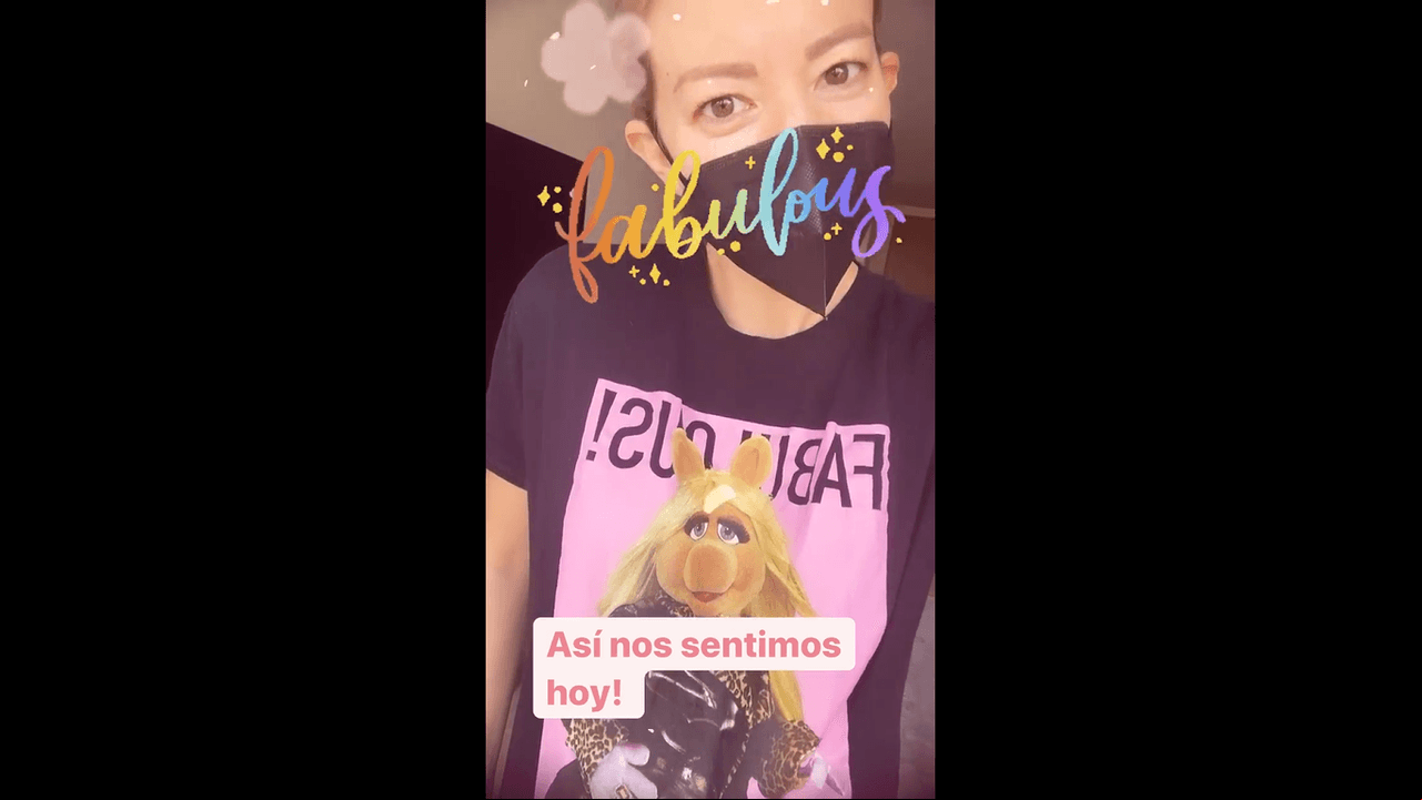 Horas antes de compartir el retrato familiar, Fernanda Castillo sacó su lado cómico y destacó que gracias a su transformación física se sentía como el famoso personaje de ‘Miss Piggy’.