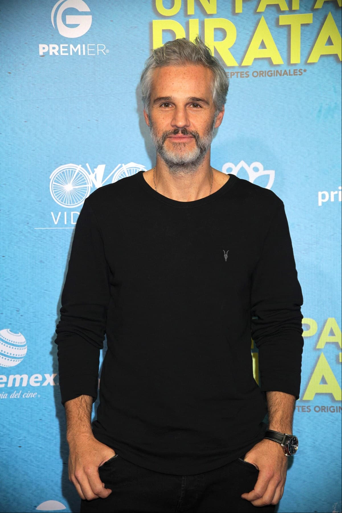 Juan Pablo Medina reaparece en redes sociales con apoyo a su novia