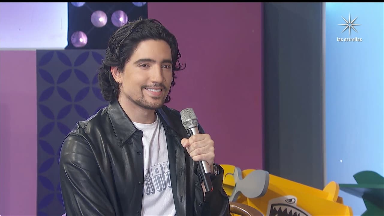 Alex Fernández cuenta conmovedora anécdota de cuando el padre de su abuelo Vicente murió: “No podía ni cantar”