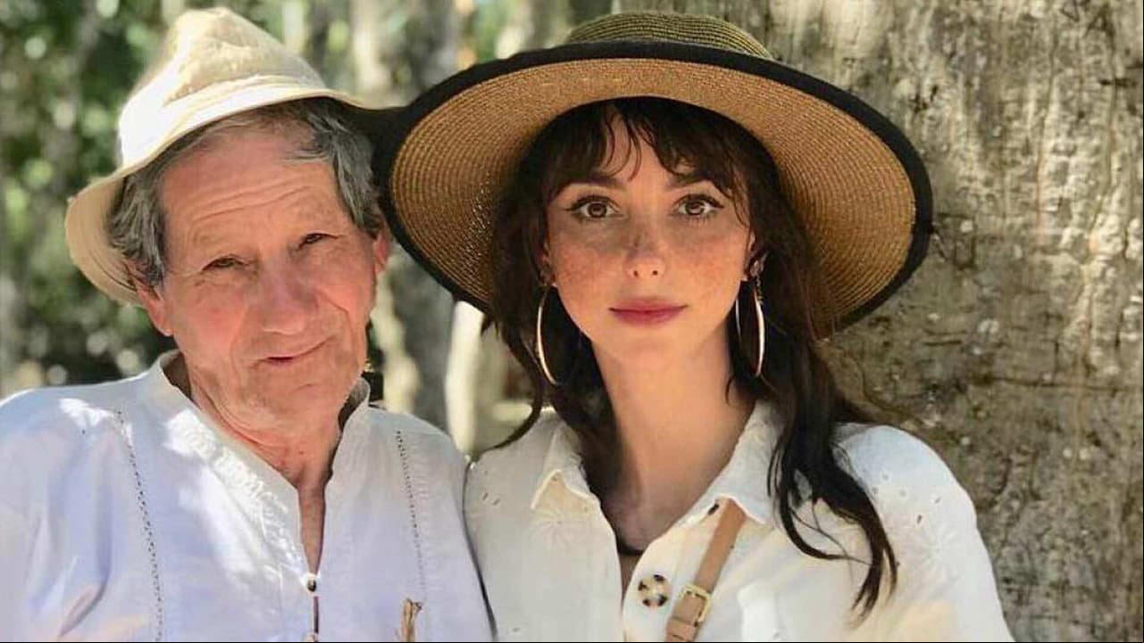Natalia Téllez comparte la tierna reacción de su papá al enterarse que se convertiría en abuelo