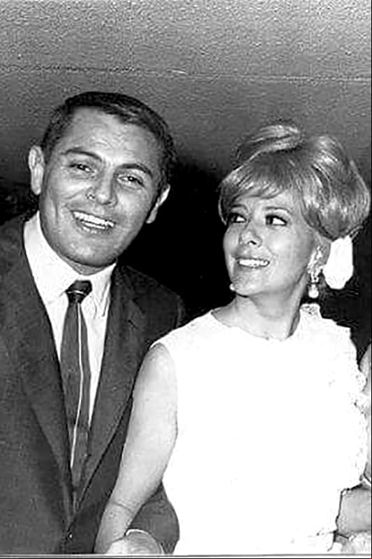 El empresario y productor cinematográfico Gustavo Alatriste fue el segundo marido de Silvia Pinal, con quien se casó en 1961.