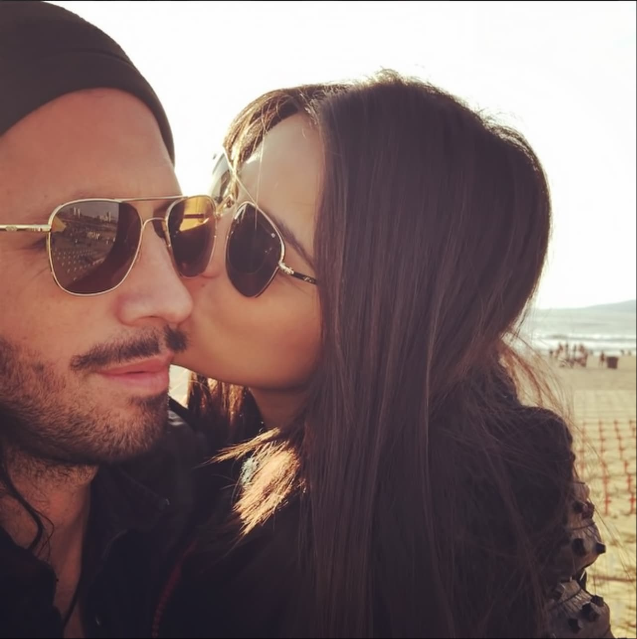 La cantante y el productor chileno trabajaron juntos por primera vez en 2013.