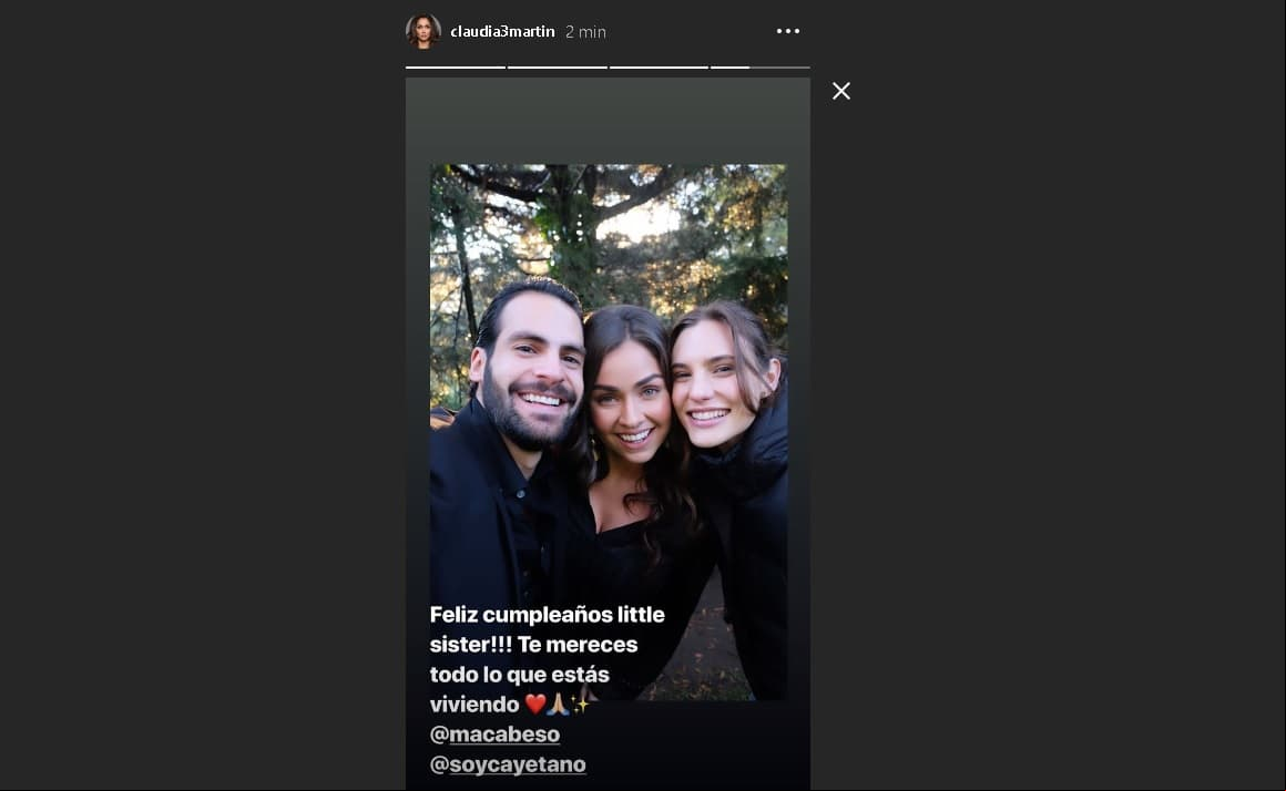 Claudia Martín compartió una tierna fotografía junto a Macarena Achaga