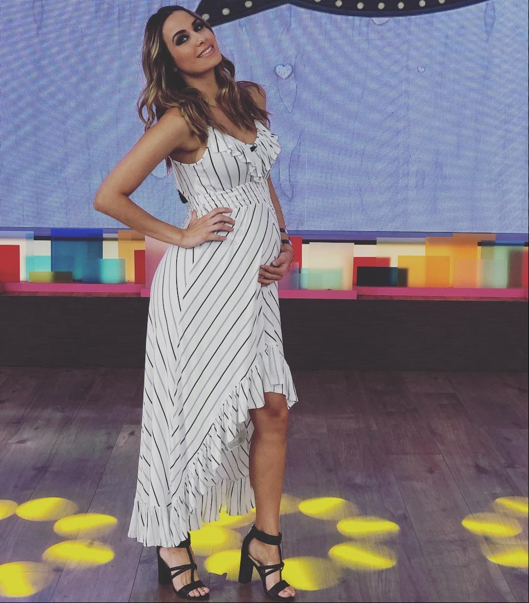 “Con todo el amor les compartimos el nombre, pero es nuestro hijo. Las náuseas me están dando a mí, al escuela la vamos a pagar nosotros; entonces, todo cool, pero la gente como que se involucra mucha”, expresó la conductora al programa Intrusos.