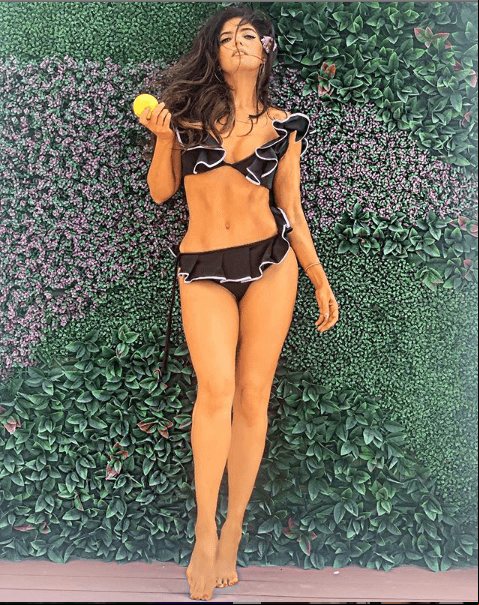 La cantante Ana Bárbara, quien recientemente cumplió 49 años, posee una estilizada figura que ha logrado mantener gracias a una alimentación balanceada y estrictas rutinas de ejercicio.