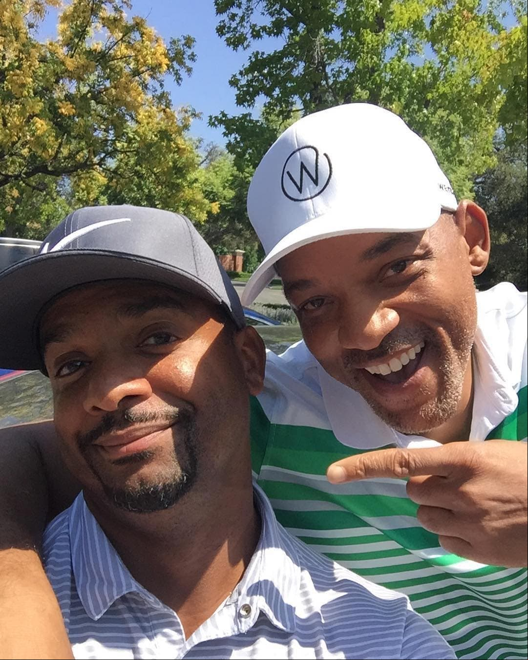 Personajes de ‘El príncipe del rap’ tienen emotivo reencuentro
