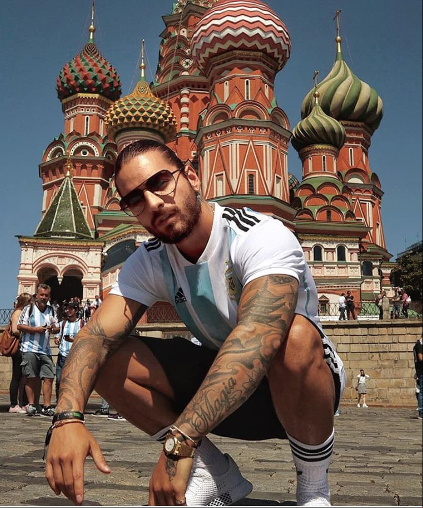 Maluma apoyando a la selección argentina en Moscú