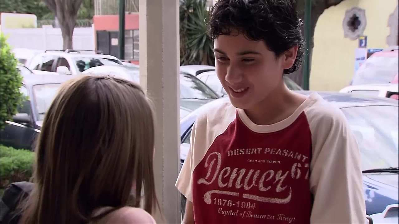 Alejandro Speitzer participó en 'El Estreno', 'La mamá de mi mejor amigo', 'Los ojos del amor', entre otros, mientras se convertía en el galán de series que es ahora.