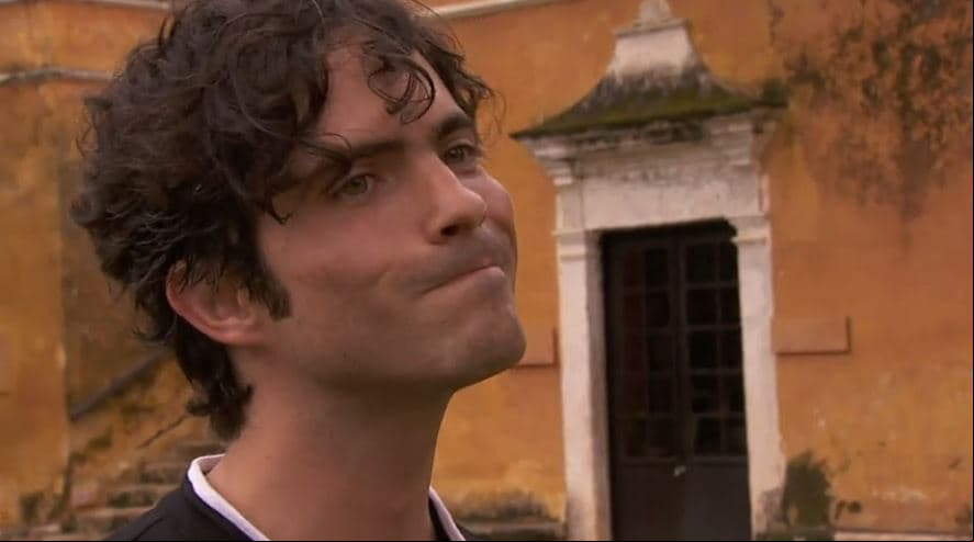 Capítulo 22: Dimitrio pide dinero a cambio de su silencio