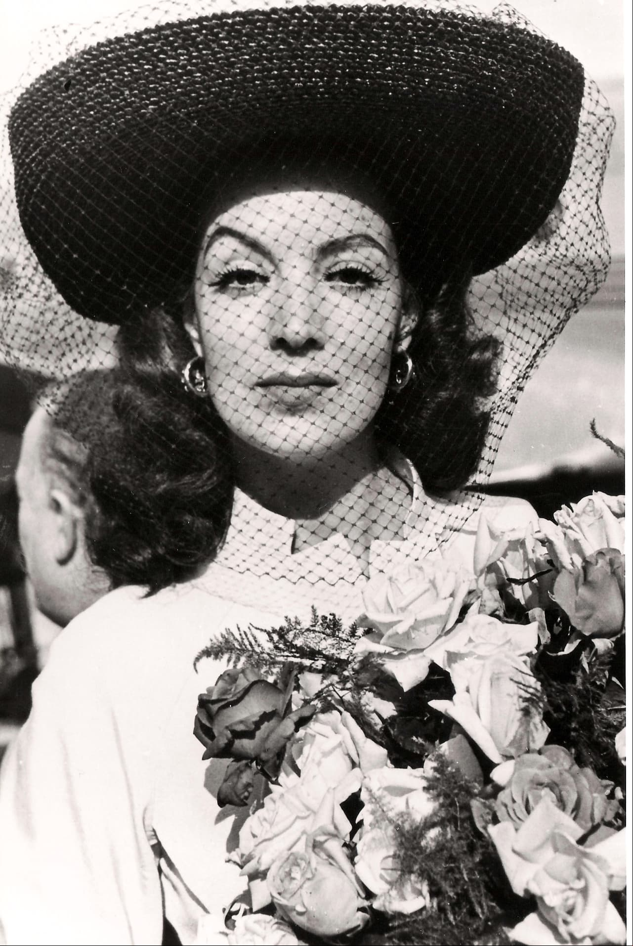 Sin embargo, no solo su carrera actoral es tema de gran interés, sino su vida personal, pues a lo largo de sus 88 años de vida estuvo casada en cuatro ocasiones, entre ellos su sonado matrimonio con el cantante y compositor Agustín Lara, y fue madre de un hijo.