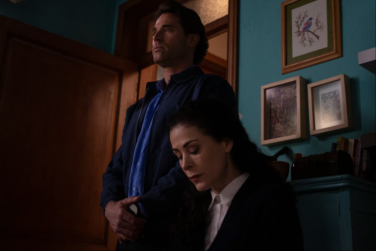 Pero 'Caridad', madre biológica de 'Renata', no lo permite pues quiere cumplir los deseos de su 'Alondra'.