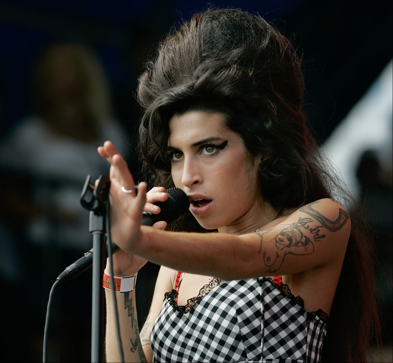 Amy Winehouse, una leyenda entre adicciones, amor y soul
