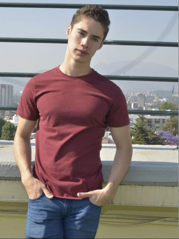 Eduardo Barquín dará vida a Kevin, un joven que esconde muchos secretos.
