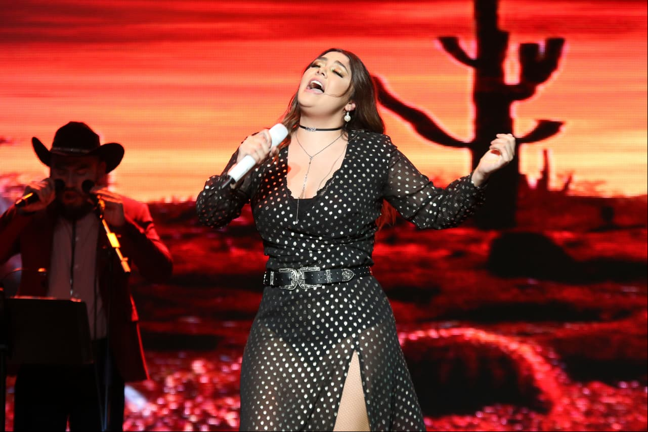 La cantante Yuridia triunfó en el teatro Wiltern de Los Ángeles.