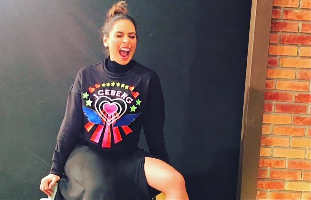 Para estas fiestas, inspírate en los outfits de Galilea