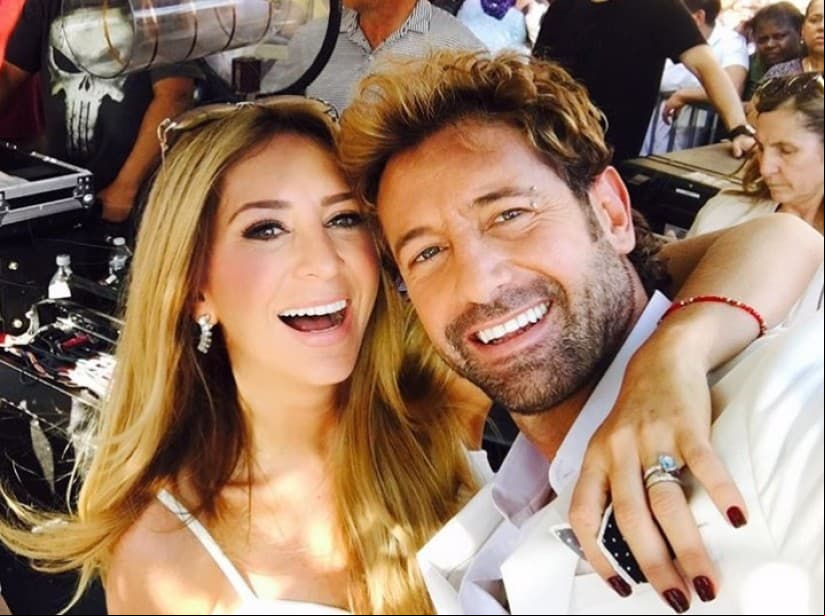 Tras grabar la telenovela ‘Bajo las riendas del amor’ confirmaron su romance a finales de 2007. Dos años más tarde se convirtieron en padres de su primera hija Elissa y en 2014 nació su segunda pequeña Alexa.