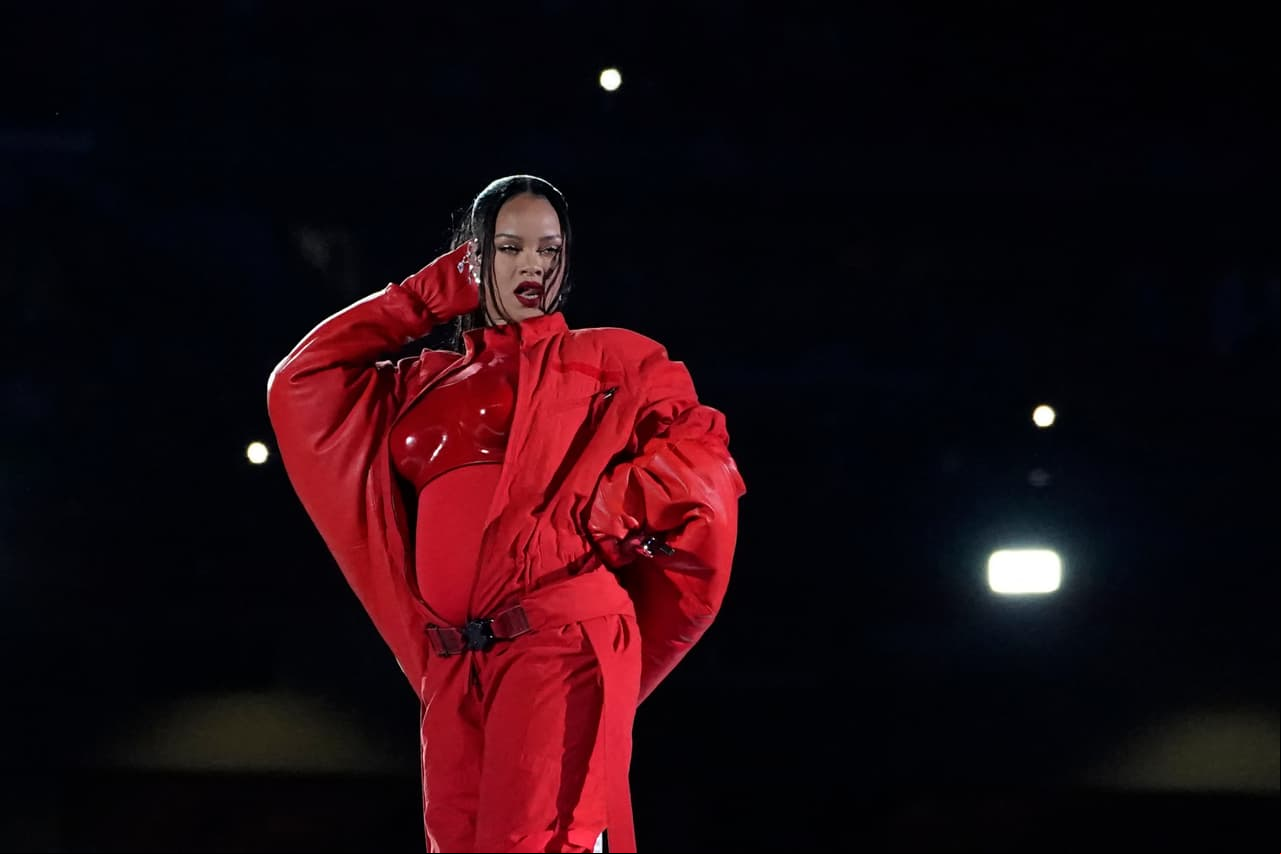 Rihanna deslumbró con su actuación en el Show de medio tiempo en el Super Bowl 2023