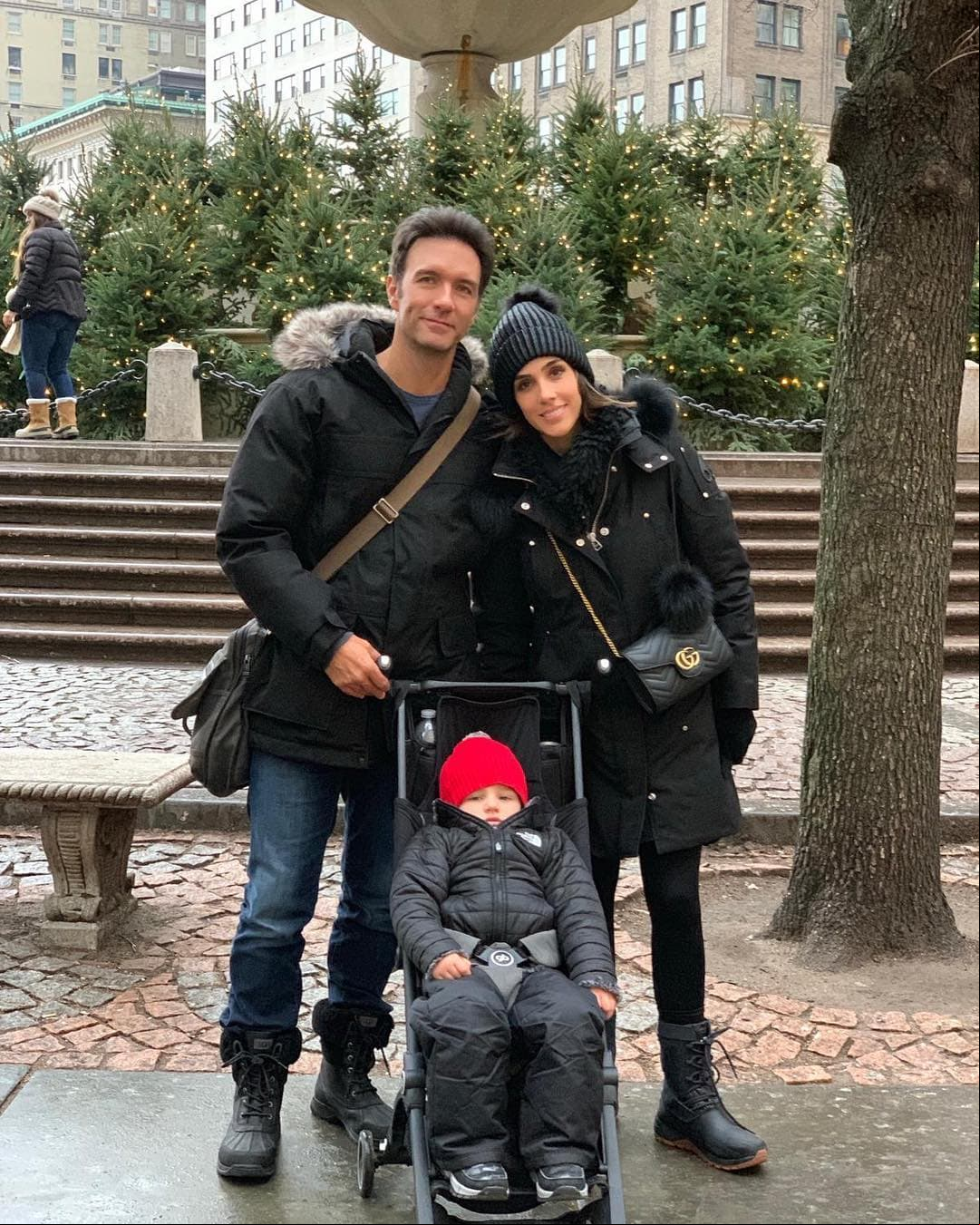 La familia De Lozanne Echeverría tiene viajes que comparten con sus seguidores. Nueva York es la ciudad donde Sandra se preparó como actriz en diversos cursos.