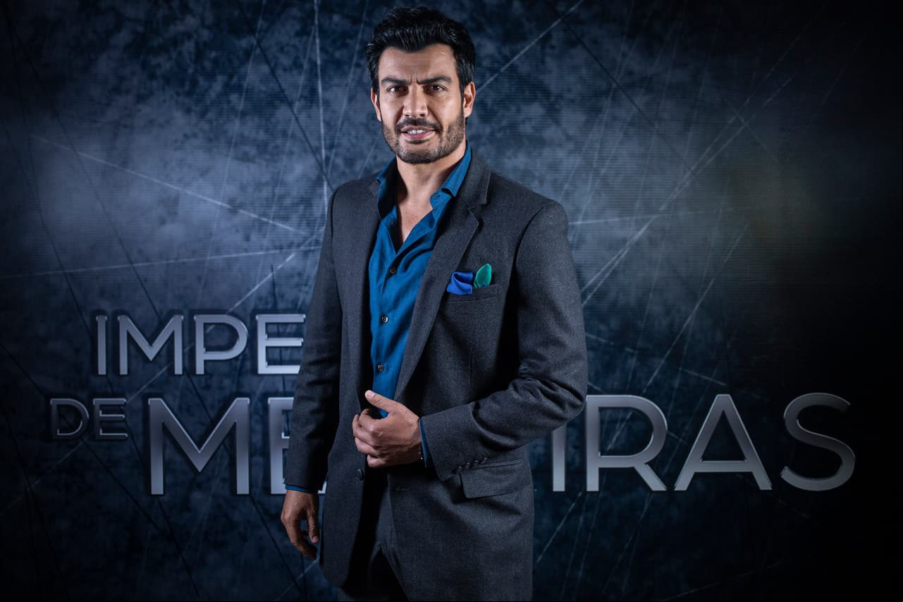 Además de 'Imperio de Mentiras', estas son otras 4 novelas de Andrés Palacios