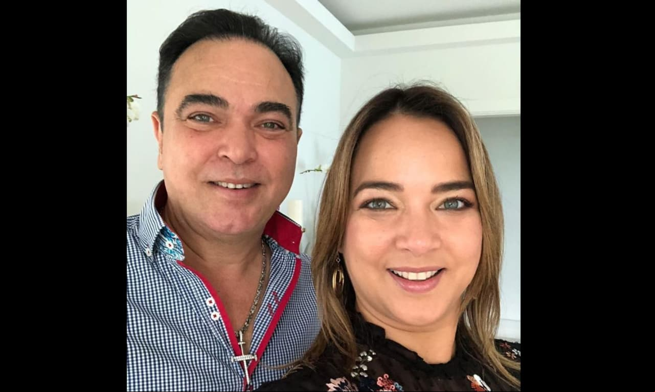 Adamari López y su hermano Adalberto.