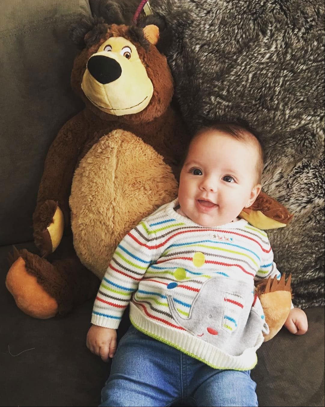 Hace unos días, Ana Layevska confesó que la haría muy feliz tener otro bebé para darle un hermano a Masha, aunque primero tiene otros proyectos en puerta antes de volver a embarazarse.