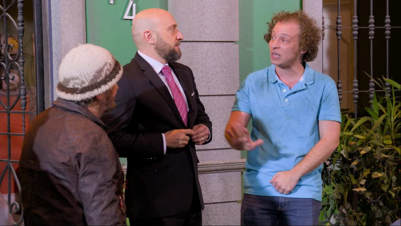 “Le quitó el alimento de la boca a mis hijos”: ‘El tamalero’ vs. ‘Luis’ en ‘Vecinos’