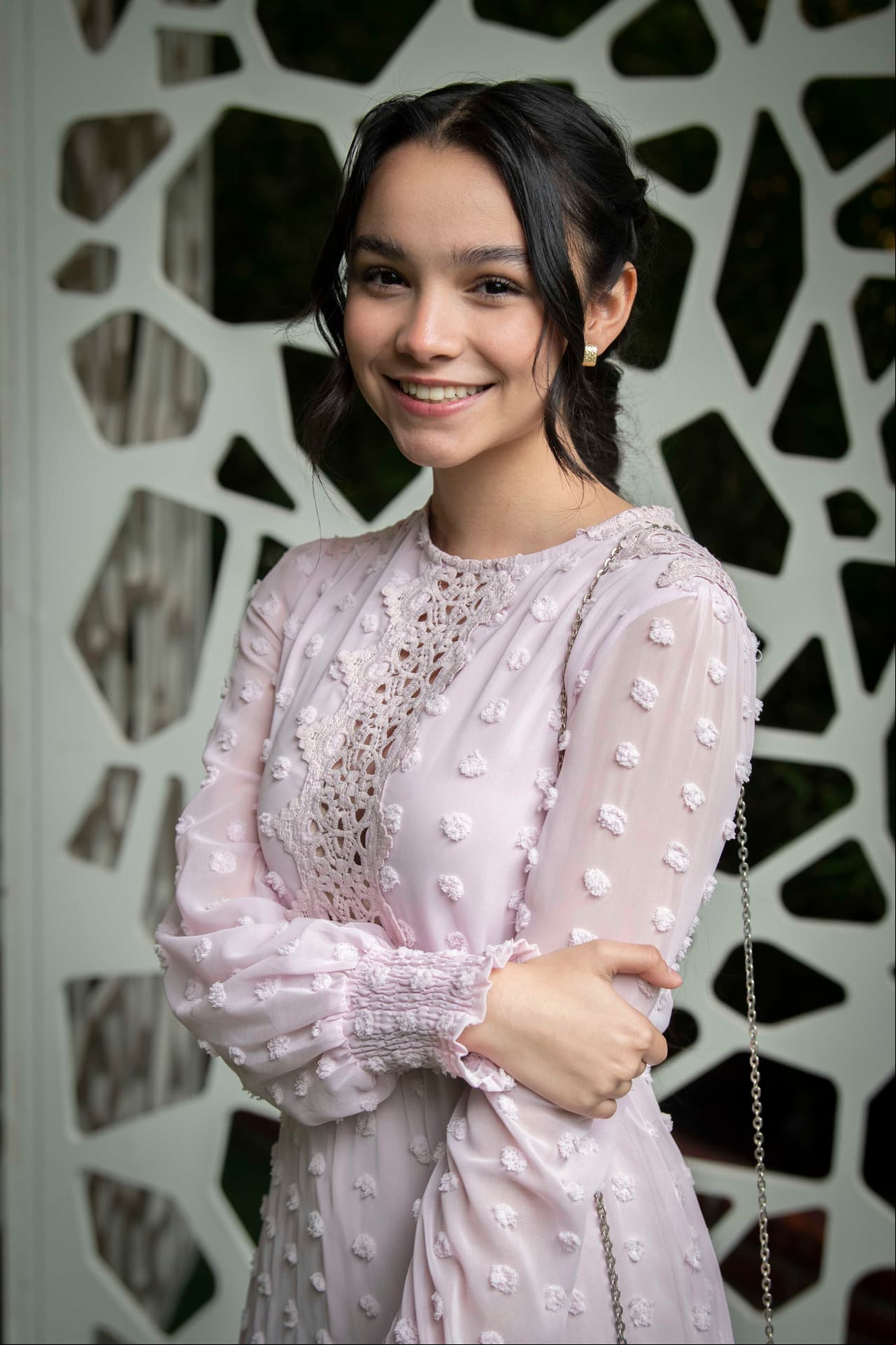 Karla Gaytán sonrió a la cámara de Las Estrellas...
